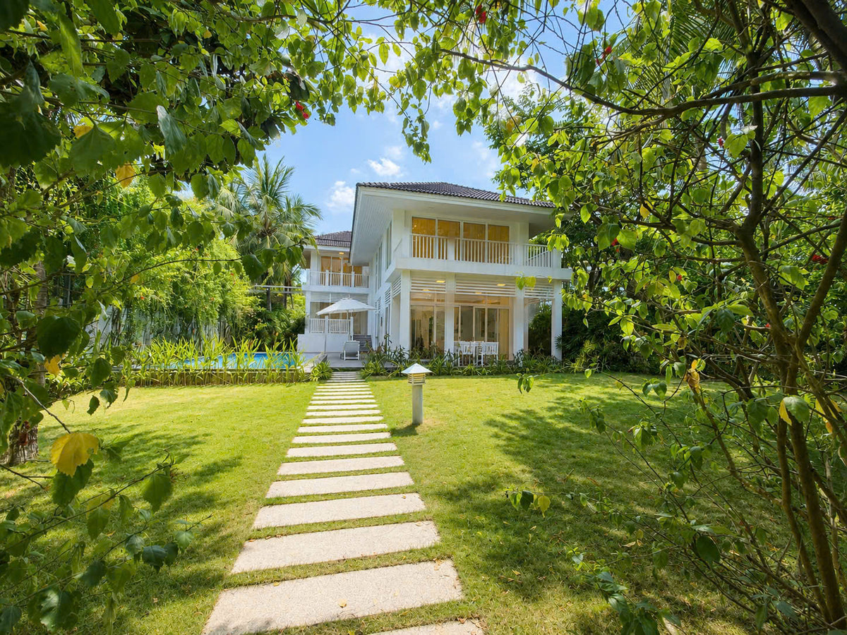 Ocean Access Villa