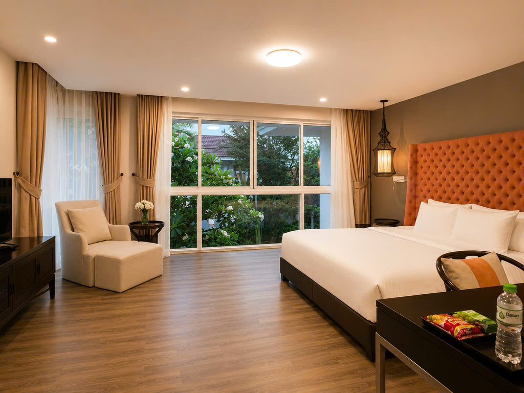Special 5 bedroom Villa