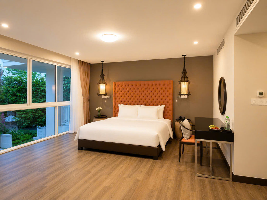 Special 5 bedroom Villa