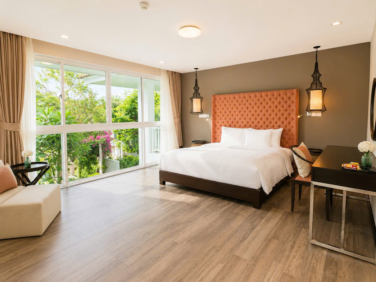 Special 5 bedroom Villa